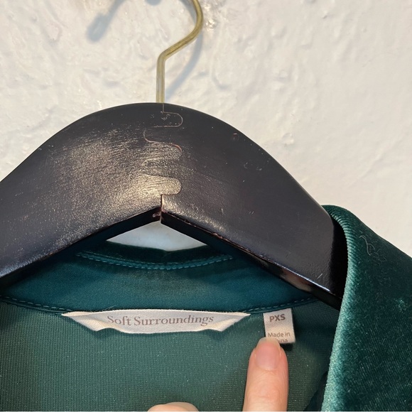 Soft Surroundings Velvet Shirt Top Green Emerald Gold Button PXS Petite XS - Picture 6 of 9